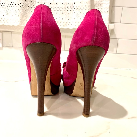 Fendi authentic fuchsia peep toe bow platform stacked heel pump 38 size 8 - Picture 7 of 15